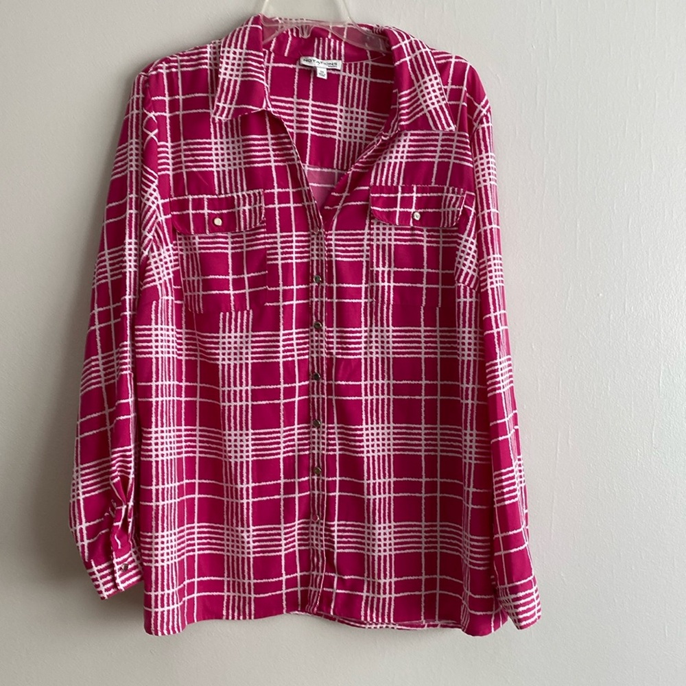 Shirt blouse with rolled up sleeves and front pockets size 2 xl